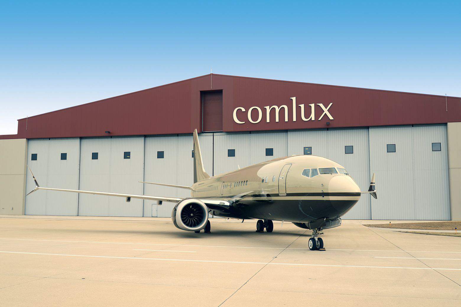 2019-02_The_first_ever_BBJ_MAX_8_arrives_at_Comlux_for_completion.jpg
